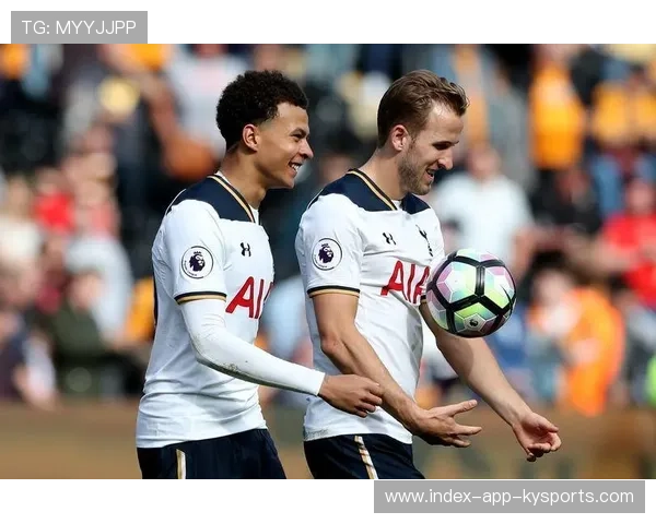 热刺通过前场三人组合制造杀机：战术解码与训练启示