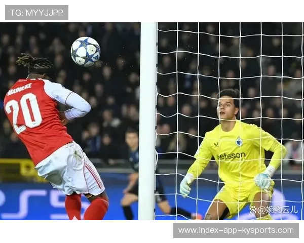 欧冠阿森纳3比0弱旅，十连胜遭遇魔鬼赛程，梅里诺两球状态佳，阿森纳欧冠对手